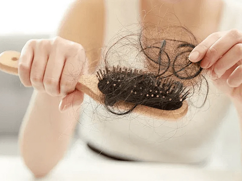 Cheveux Cassants